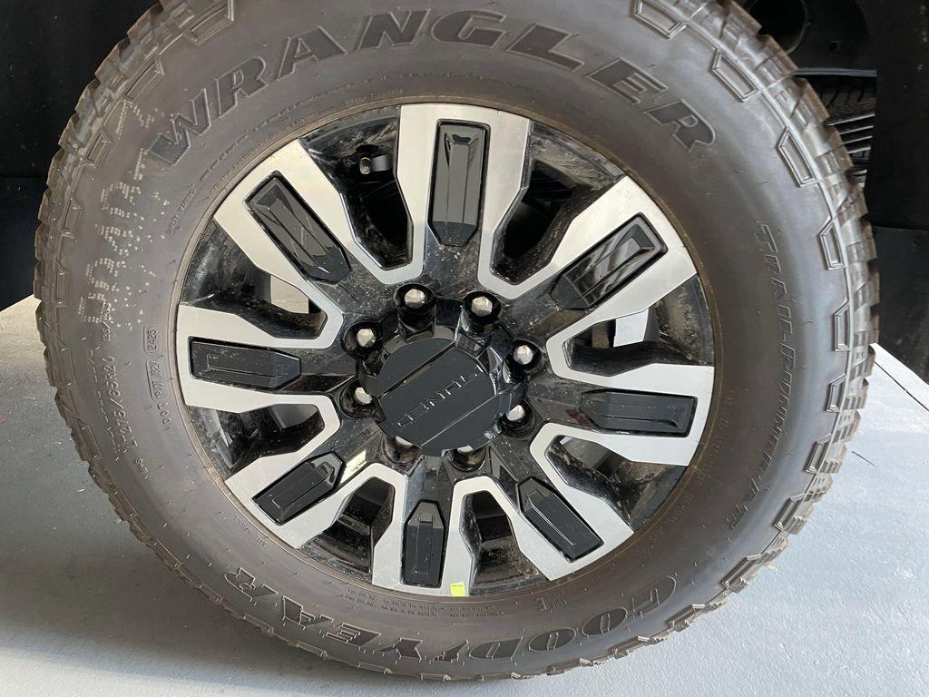new 2025 GMC Sierra 2500 car, priced at $93,405
