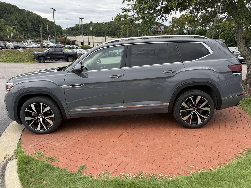 new 2026 Volkswagen Atlas car, priced at $54,831