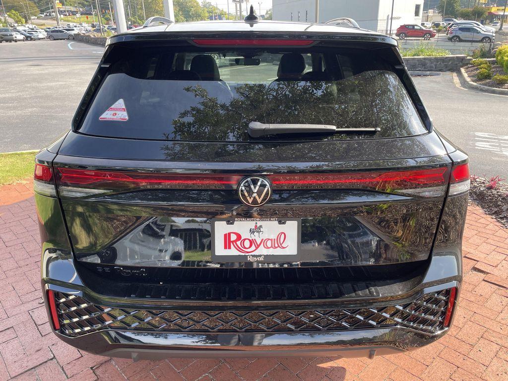 new 2025 Volkswagen Tiguan car, priced at $35,985