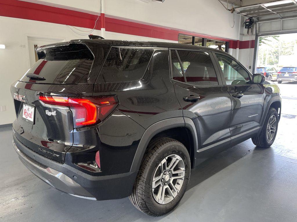 new 2026 GMC Terrain car, priced at $32,490
