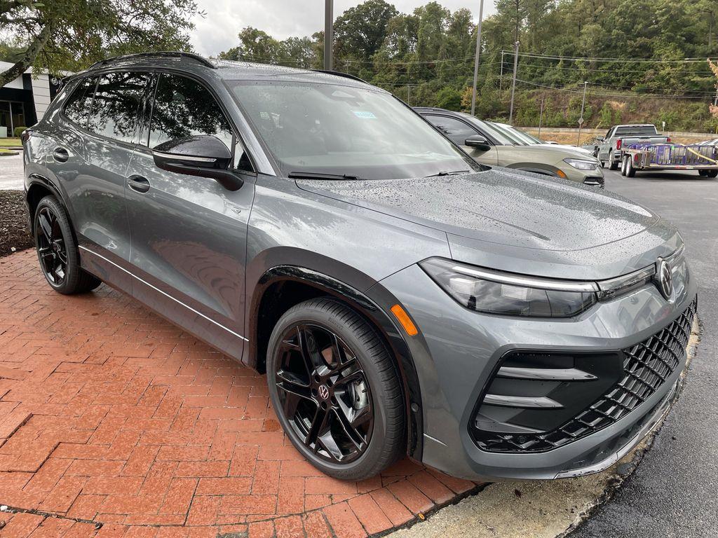 new 2026 Volkswagen Tiguan car, priced at $37,903