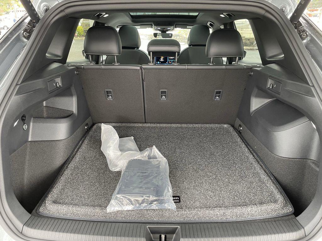 new 2026 Volkswagen Tiguan car, priced at $37,903