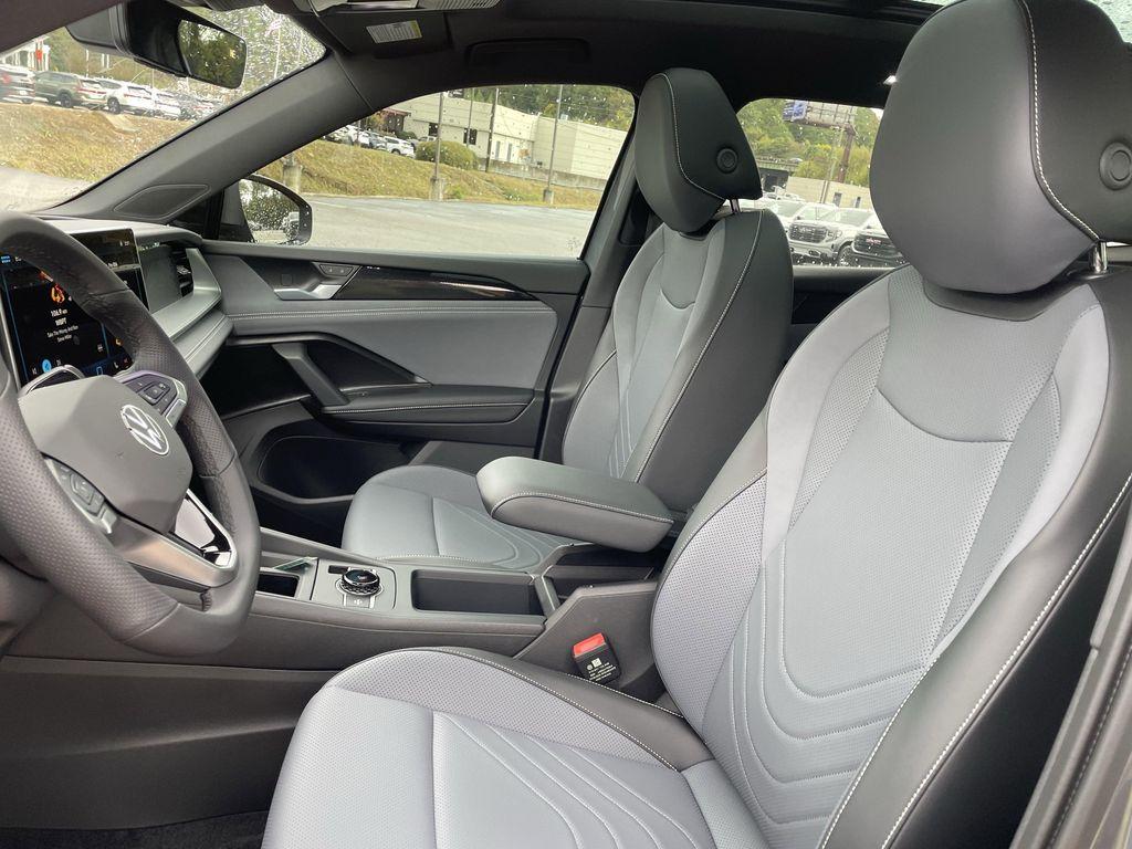 new 2026 Volkswagen Tiguan car, priced at $37,903