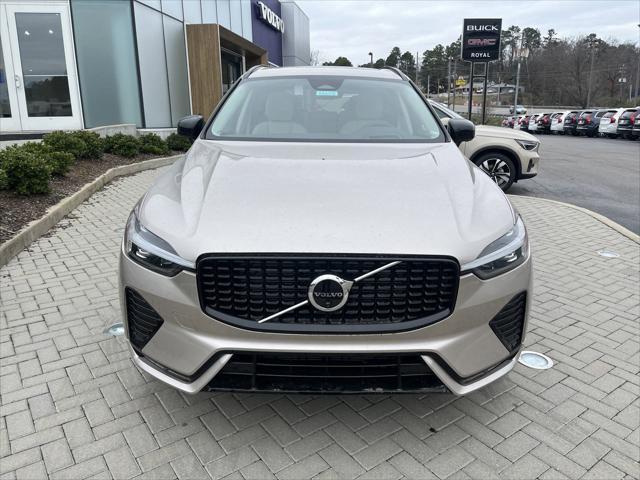 new 2025 Volvo XC60 car, priced at $59,885