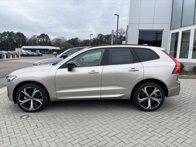 new 2025 Volvo XC60 car, priced at $59,885