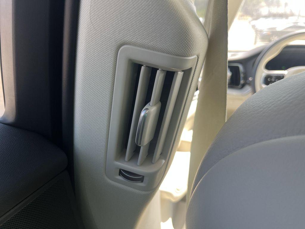 new 2025 Volvo XC60 car, priced at $54,585