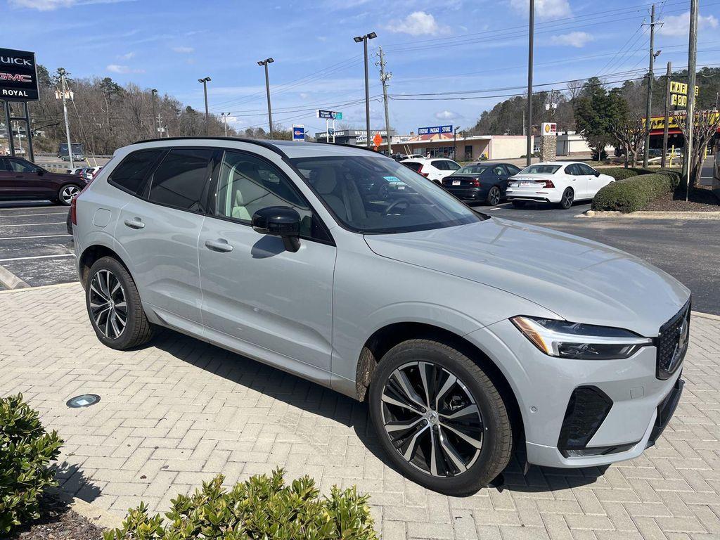 new 2025 Volvo XC60 car, priced at $54,585