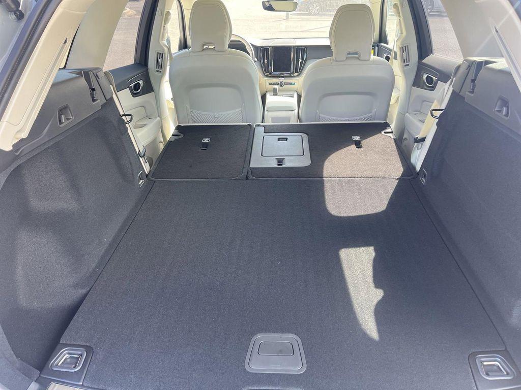 new 2025 Volvo XC60 car, priced at $54,585