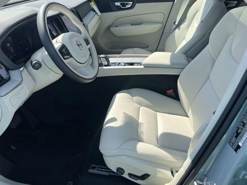 new 2025 Volvo XC60 car, priced at $54,585