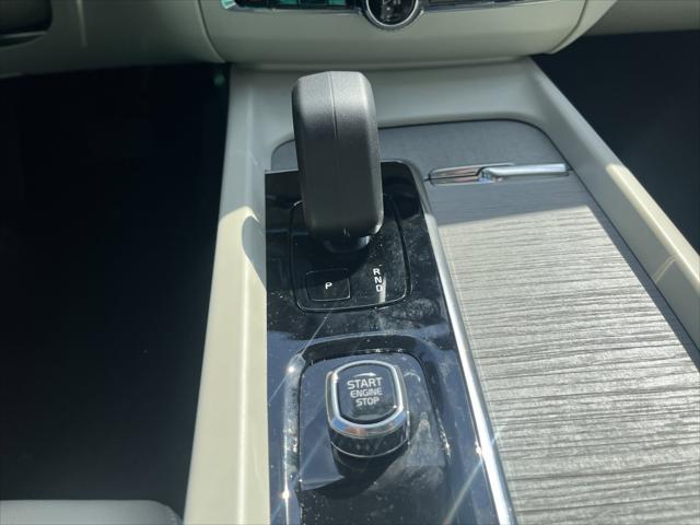 new 2025 Volvo XC60 car, priced at $54,585