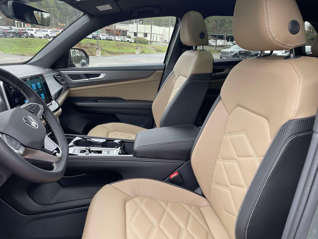 new 2026 Volkswagen Atlas Cross Sport car, priced at $44,265