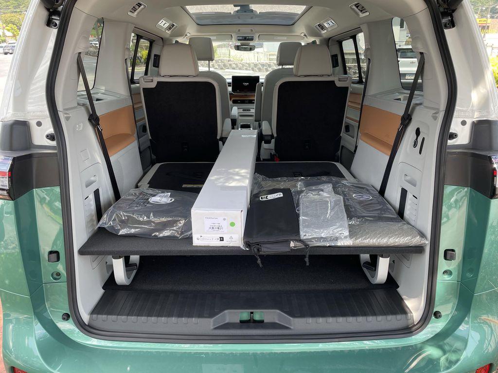 new 2025 Volkswagen ID. Buzz car, priced at $65,204