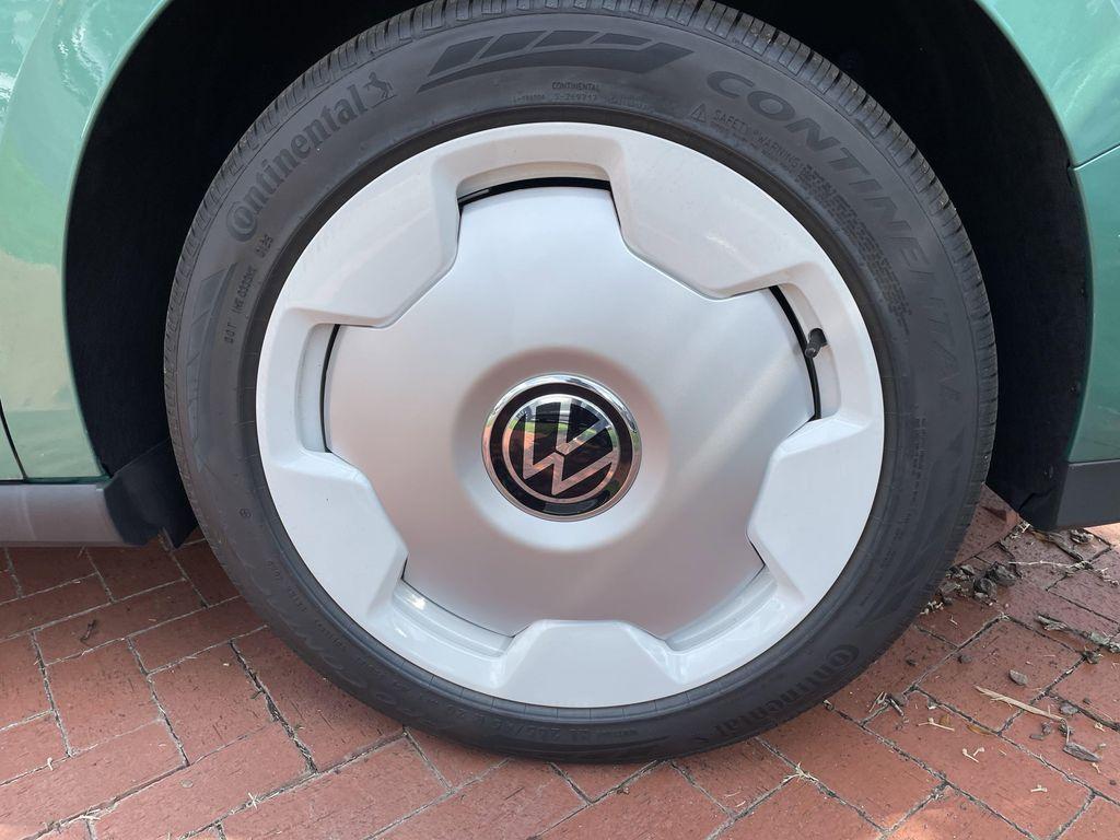 new 2025 Volkswagen ID. Buzz car, priced at $65,204