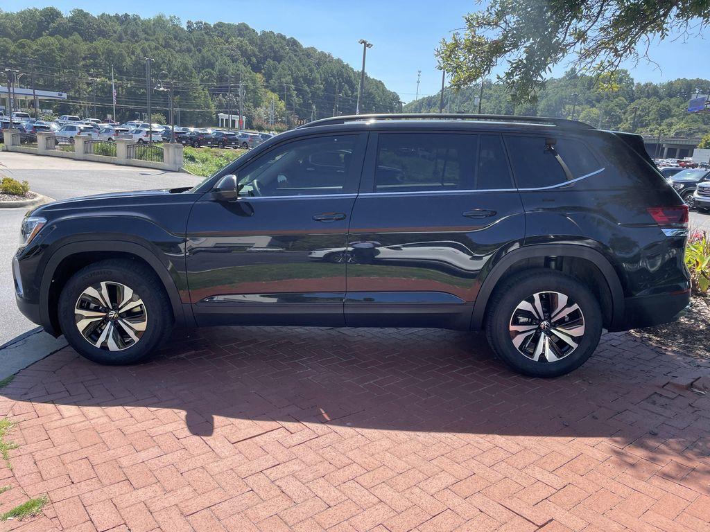 new 2026 Volkswagen Atlas car, priced at $39,036