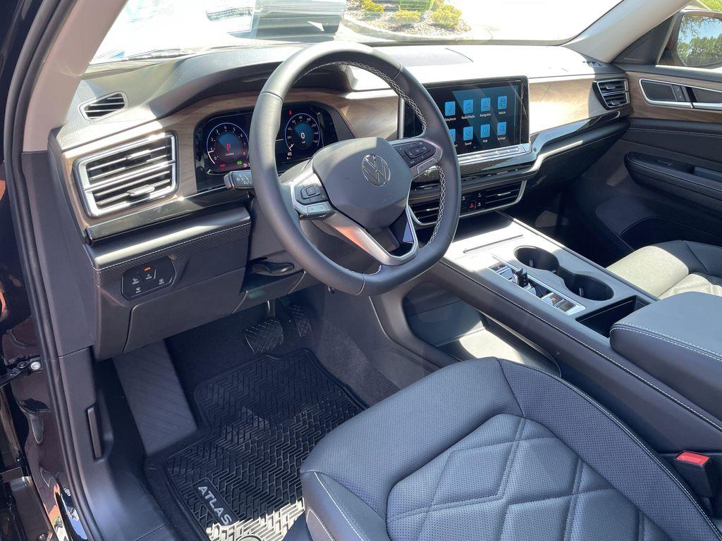 new 2026 Volkswagen Atlas car, priced at $39,036