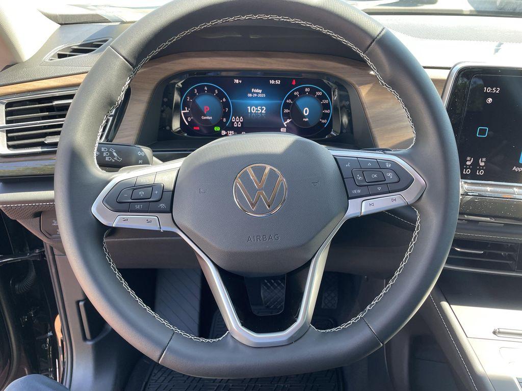 new 2026 Volkswagen Atlas car, priced at $39,036