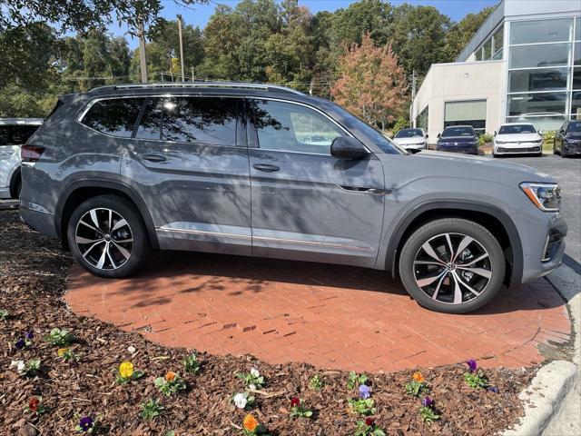 new 2025 Volkswagen Atlas car, priced at $54,100