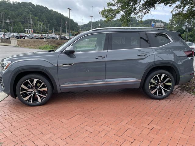 new 2025 Volkswagen Atlas car, priced at $52,675