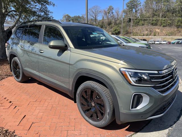 new 2025 Volkswagen Atlas car, priced at $42,431