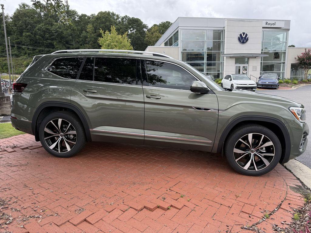 new 2026 Volkswagen Atlas car, priced at $55,148