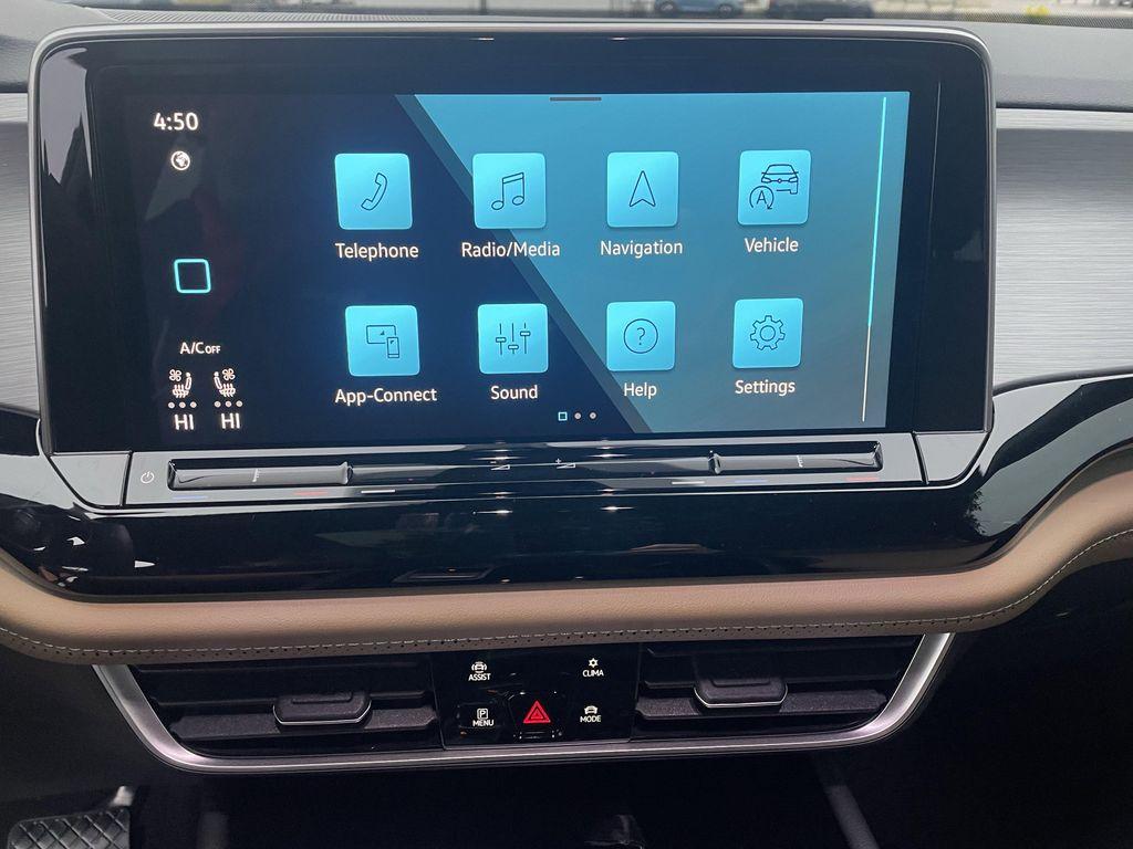 new 2026 Volkswagen Atlas Cross Sport car, priced at $44,702