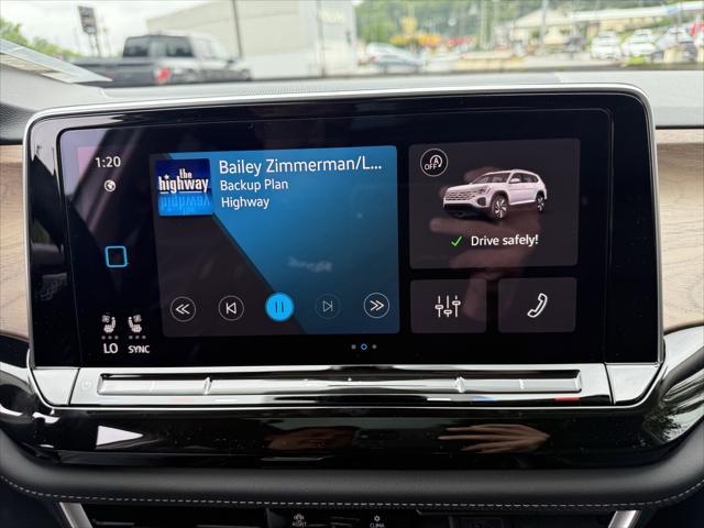 new 2025 Volkswagen Atlas car, priced at $43,964