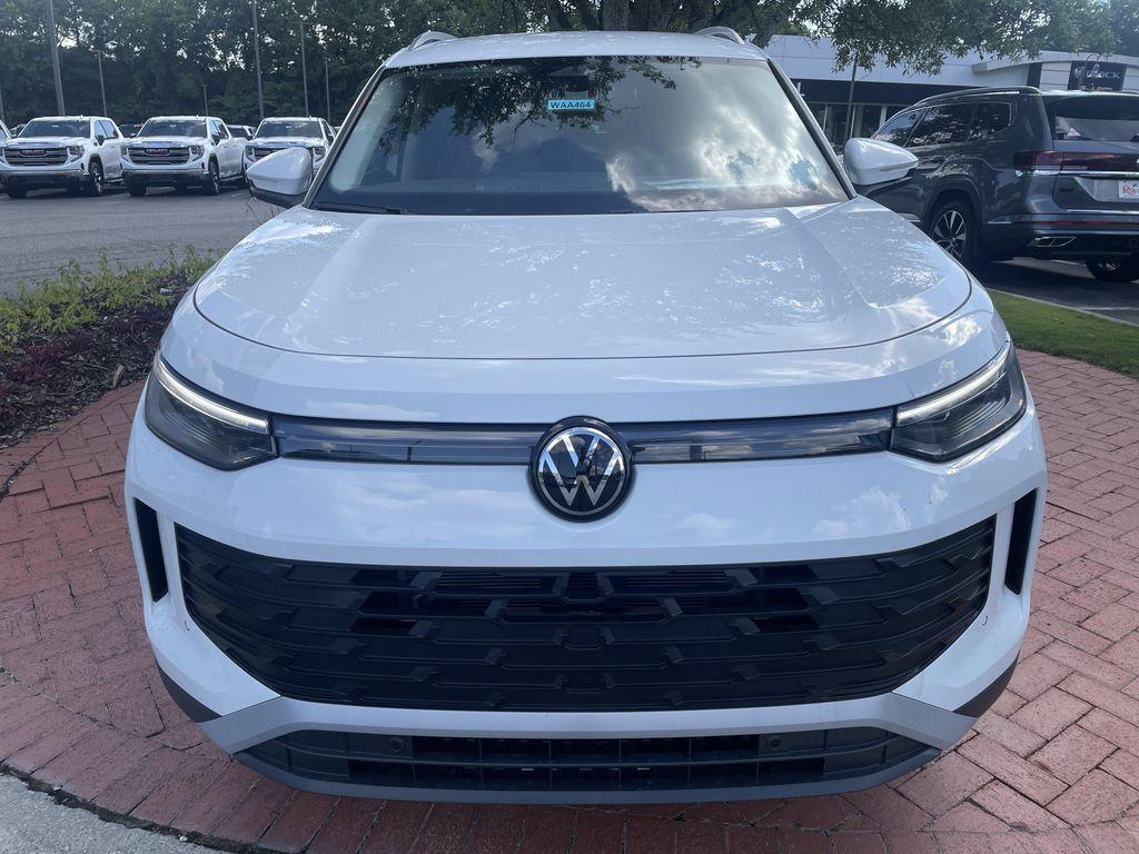 new 2025 Volkswagen Tiguan car, priced at $29,152