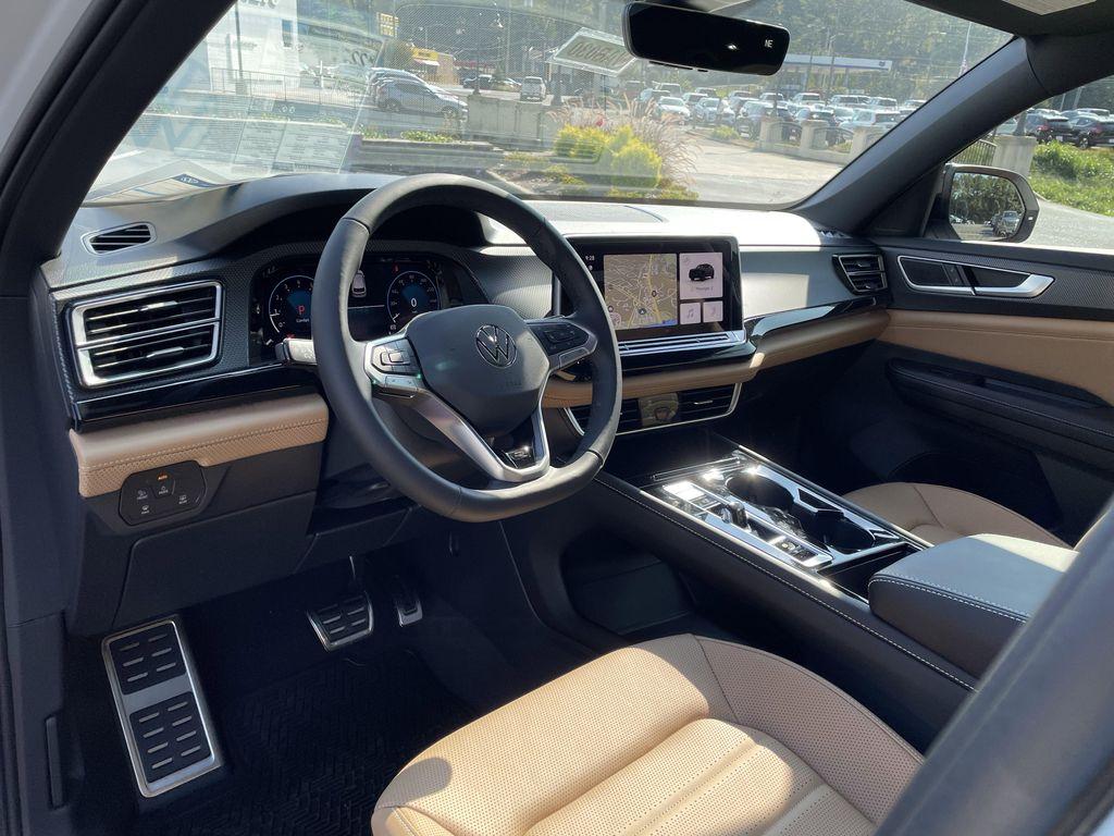 new 2026 Volkswagen Atlas Cross Sport car, priced at $51,216