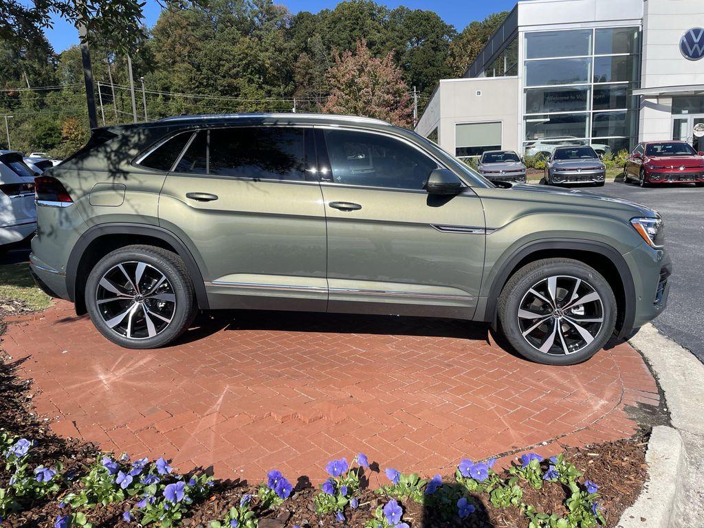new 2026 Volkswagen Atlas Cross Sport car, priced at $53,434