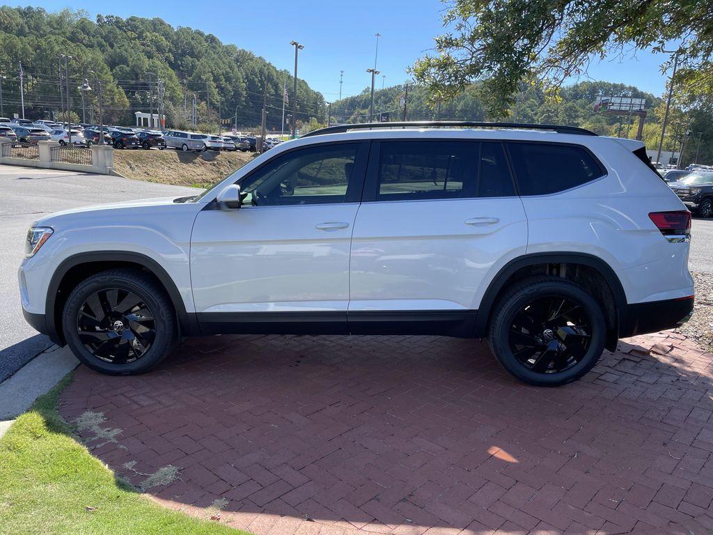 new 2026 Volkswagen Atlas car, priced at $45,800