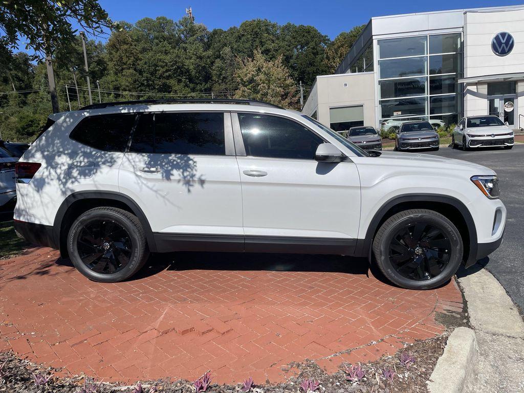 new 2026 Volkswagen Atlas car, priced at $45,800