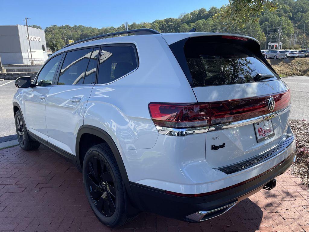 new 2026 Volkswagen Atlas car, priced at $45,800