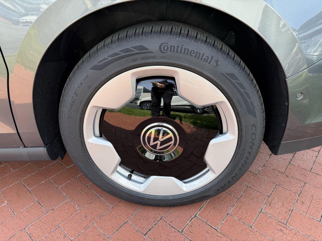 new 2025 Volkswagen ID. Buzz car, priced at $61,959