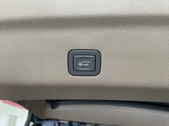 new 2025 GMC Yukon XL car, priced at $98,570
