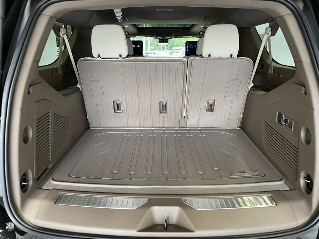 new 2025 GMC Yukon XL car, priced at $98,570