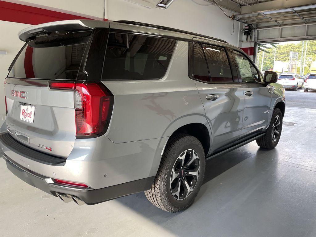 new 2025 GMC Yukon car, priced at $90,480
