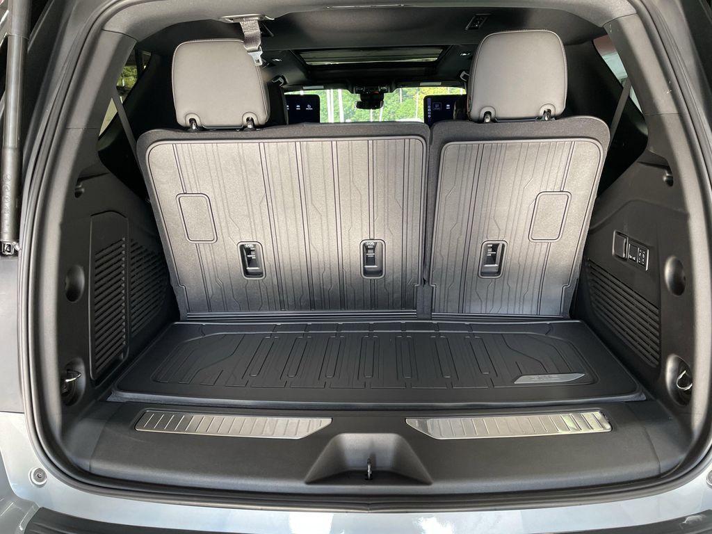 new 2025 GMC Yukon car, priced at $90,480