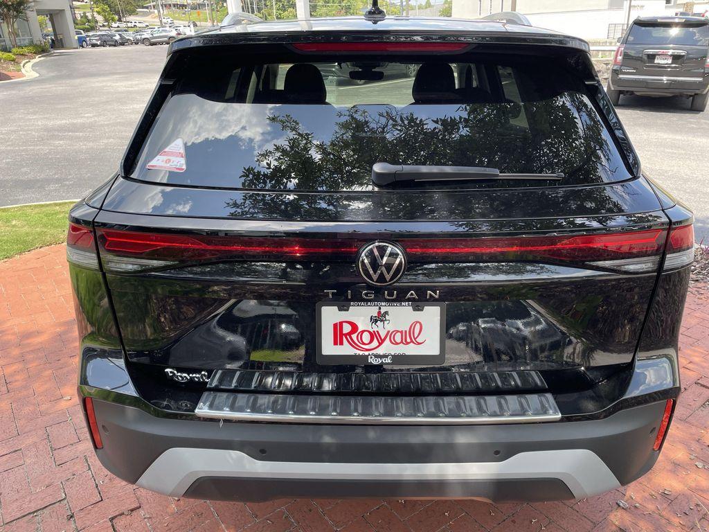 new 2025 Volkswagen Tiguan car, priced at $29,646