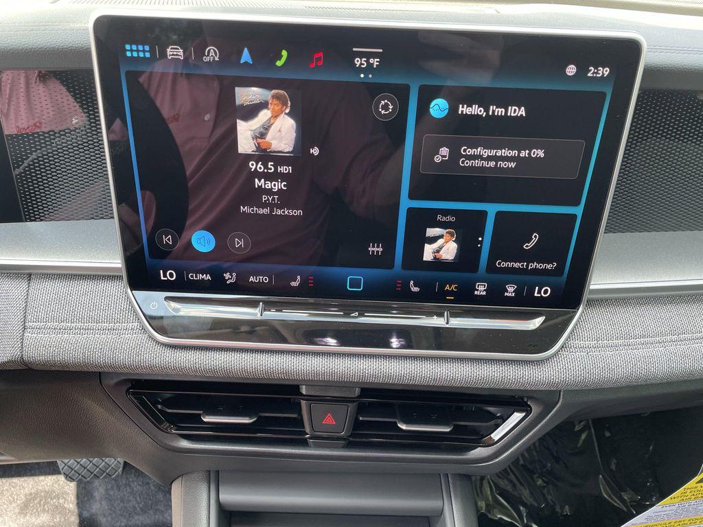 new 2025 Volkswagen Tiguan car, priced at $29,646