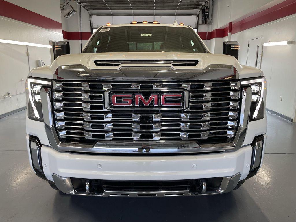 new 2026 GMC Sierra 2500 car, priced at $91,675