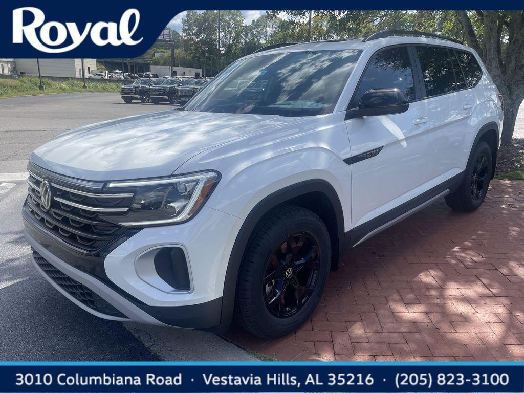 new 2026 Volkswagen Atlas car, priced at $48,268