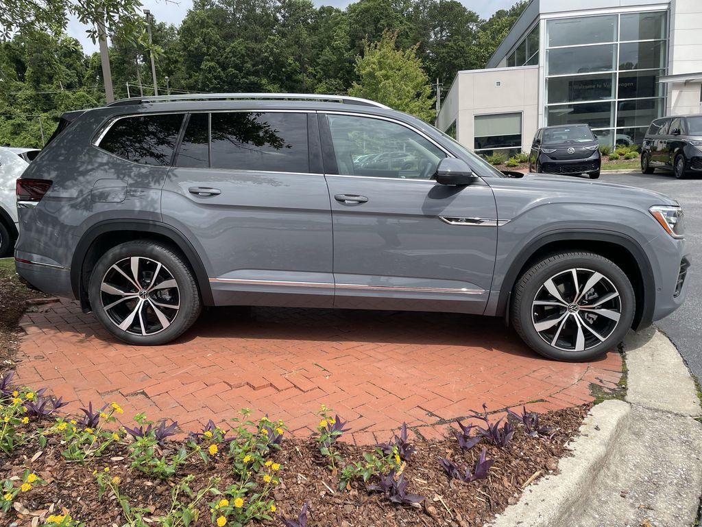 new 2025 Volkswagen Atlas car, priced at $51,773