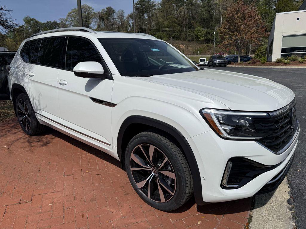 new 2025 Volkswagen Atlas car, priced at $51,773