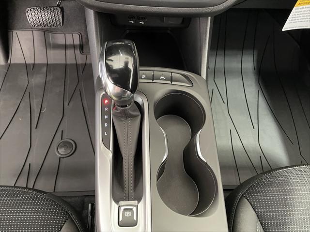 new 2025 Buick Envista car, priced at $26,435