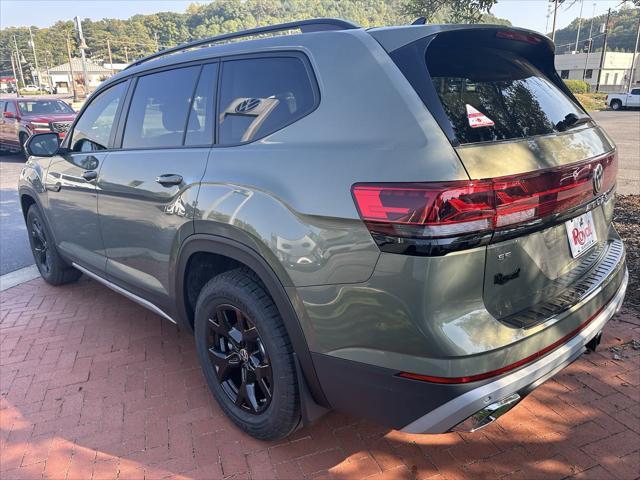 new 2025 Volkswagen Atlas car, priced at $47,329