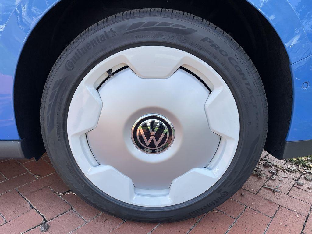 new 2025 Volkswagen ID. Buzz car, priced at $59,295