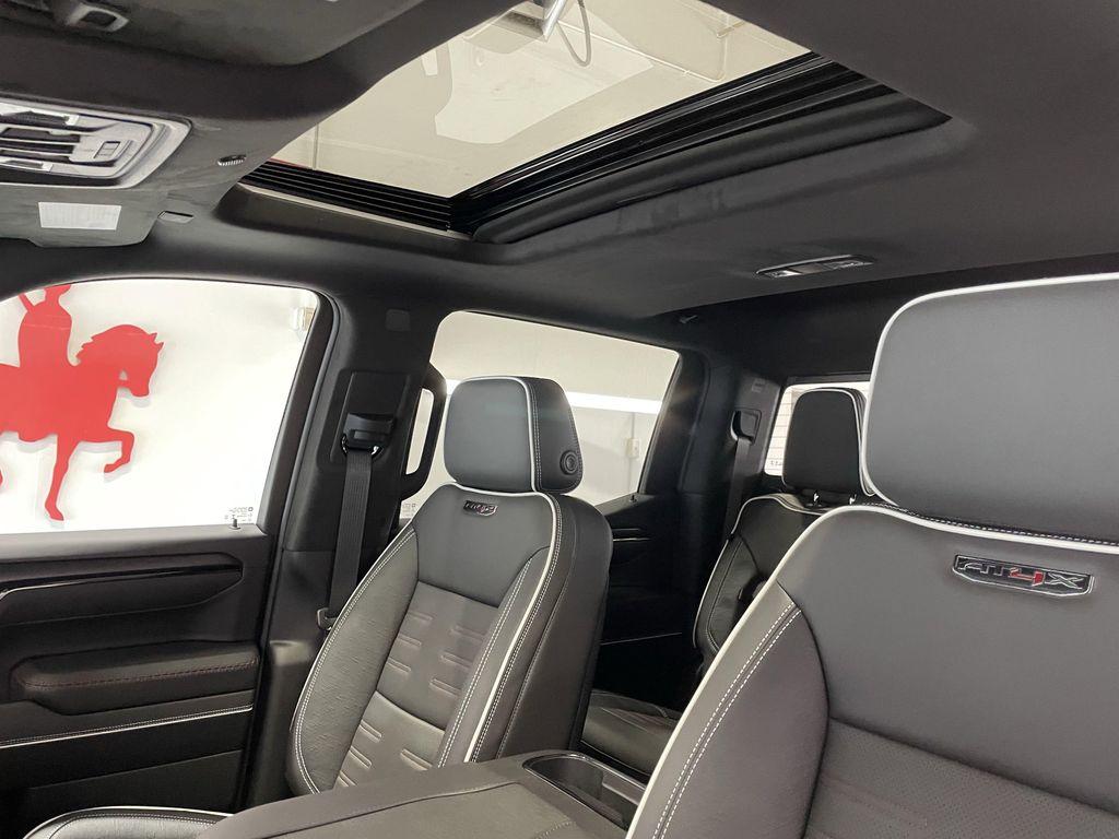 new 2025 GMC Sierra 1500 car, priced at $83,180