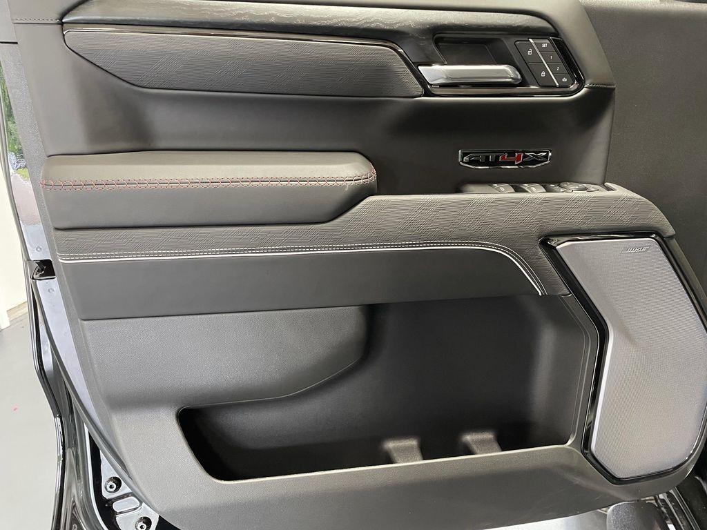 new 2025 GMC Sierra 1500 car, priced at $83,180