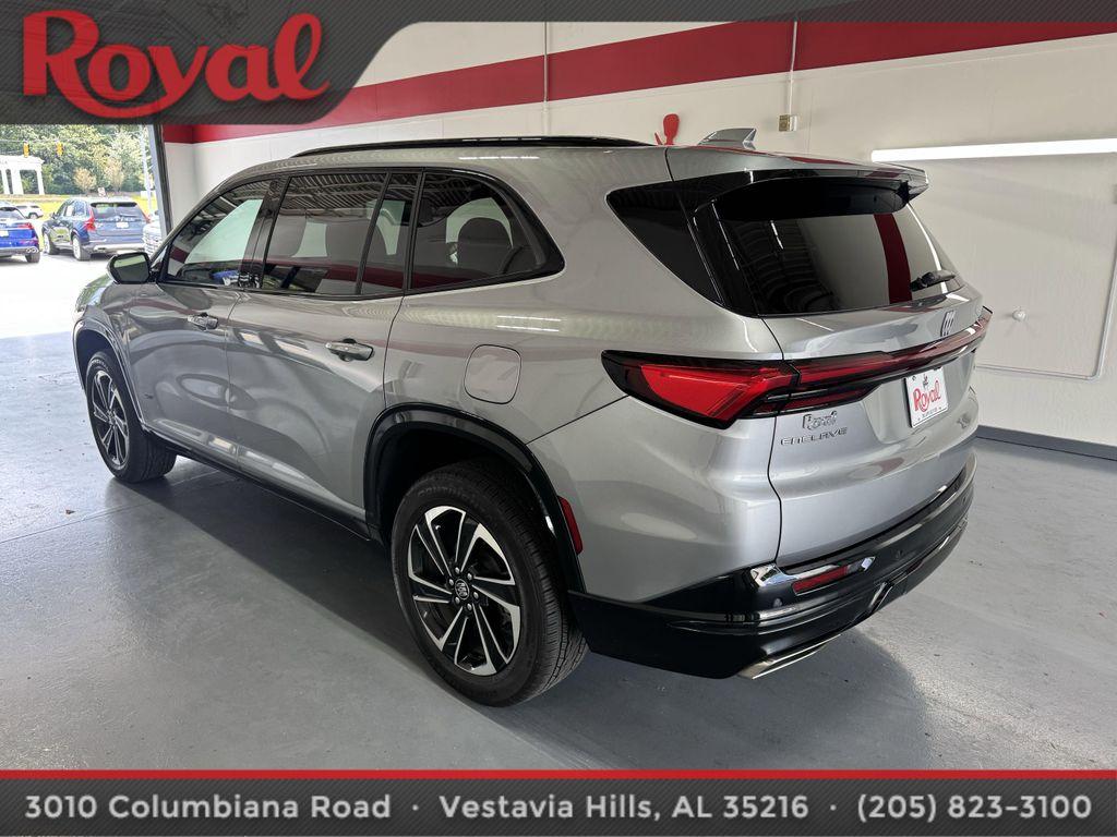 used 2025 Buick Enclave car, priced at $42,729