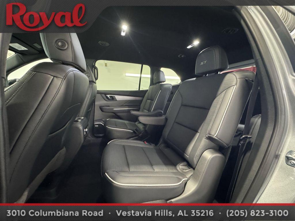 used 2025 Buick Enclave car, priced at $42,729